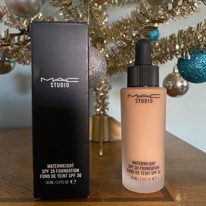 MAC Waterweight Foundation - NC40